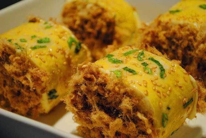 我的肉松面包里的肉松呢？